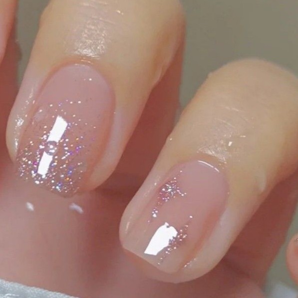 отремонтировать 1 ноготь(ТОП МАСТЕР)