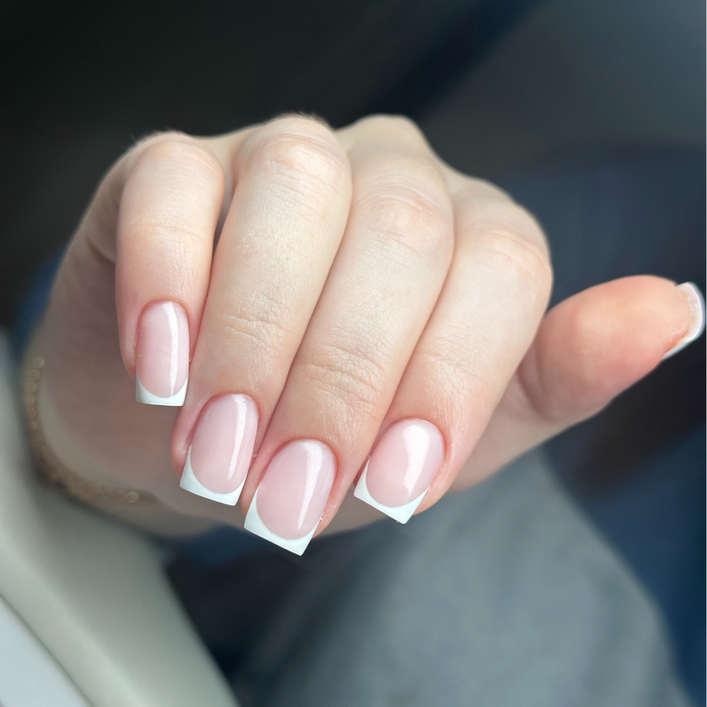 Маникюр Френч