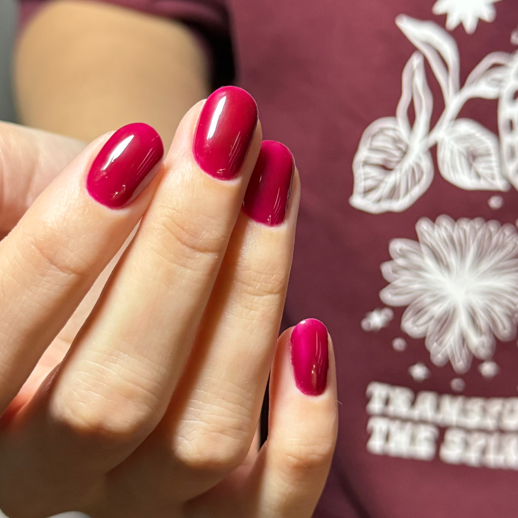 2. Маникюр + гель