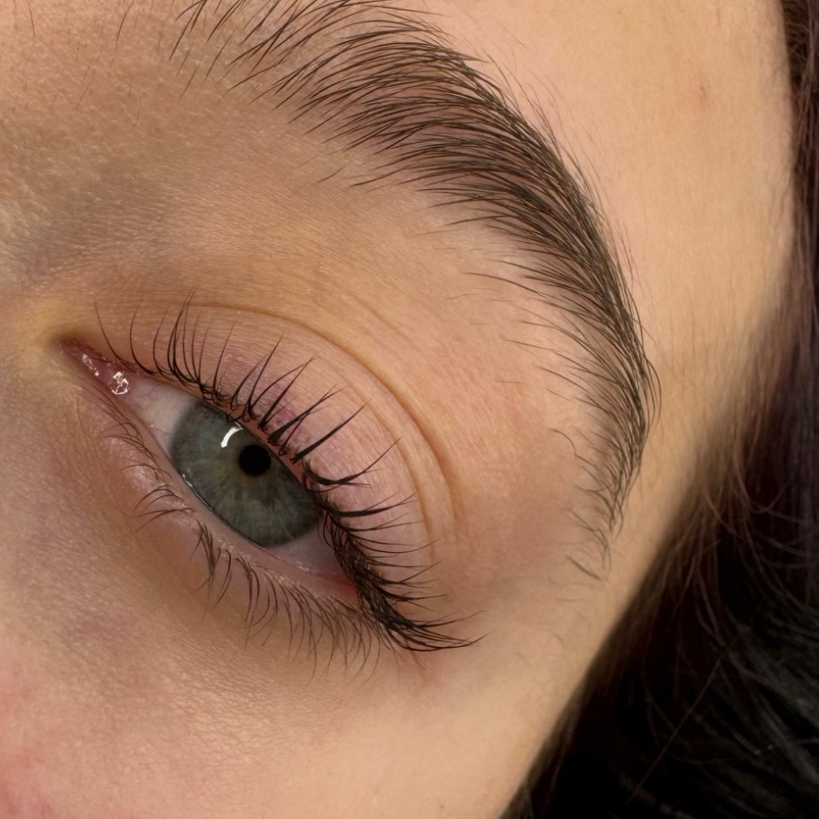 Ламинирование ресниц(окрашивание+уход)