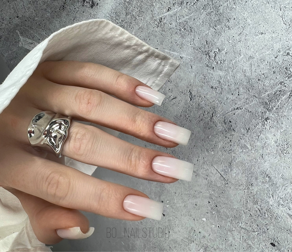 Маникюр с покрытием гель-лак