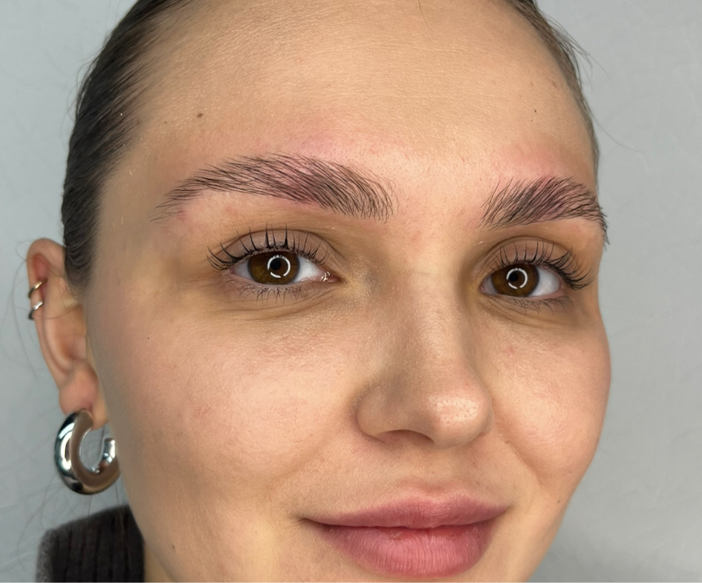 Ламинирование бровей