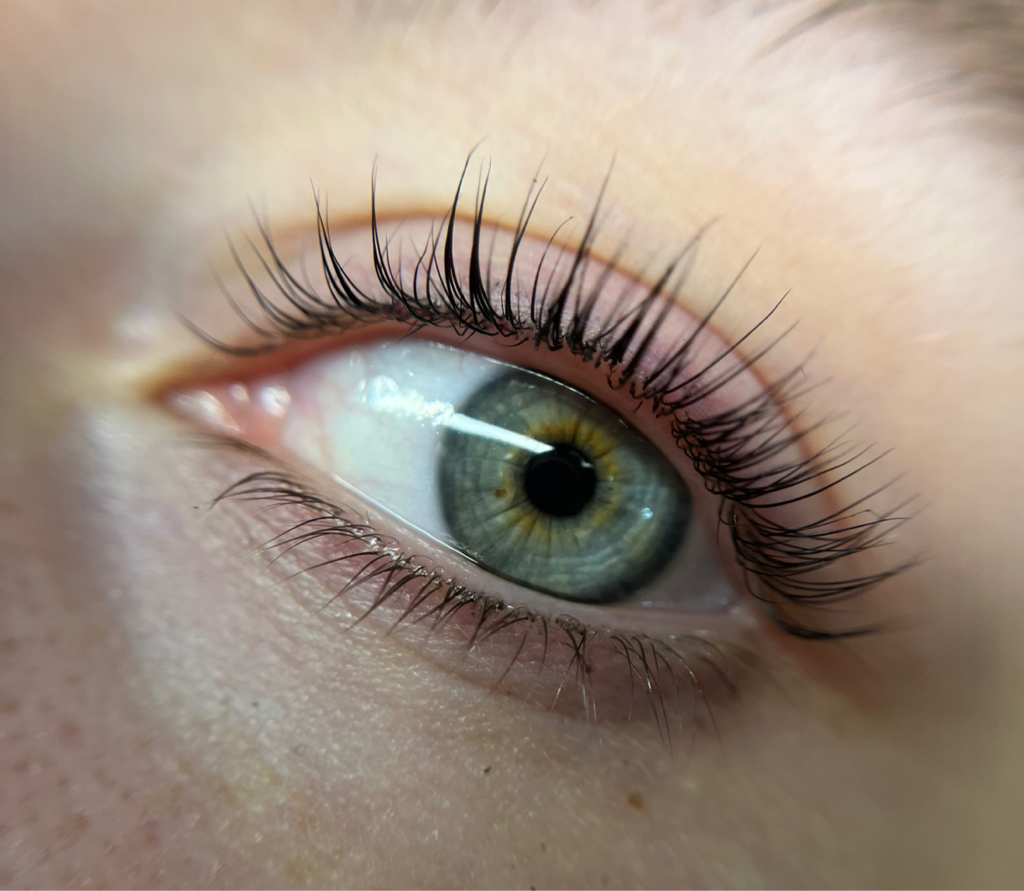 Уход для бровей и ресниц