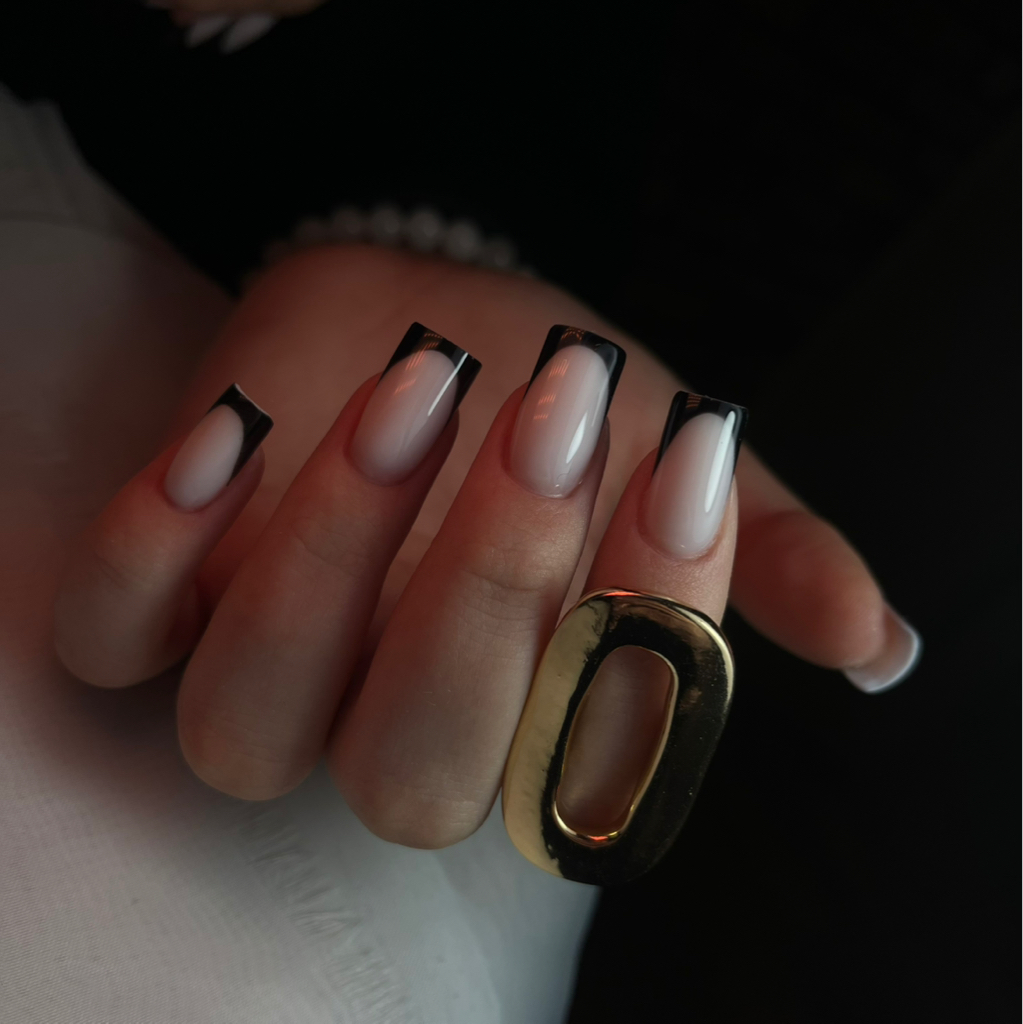 Наращивание ногтей в цвет геля (длина 1-3)