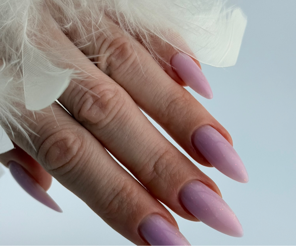 Маникюр с гелевым покрытием( длина более 2 см)