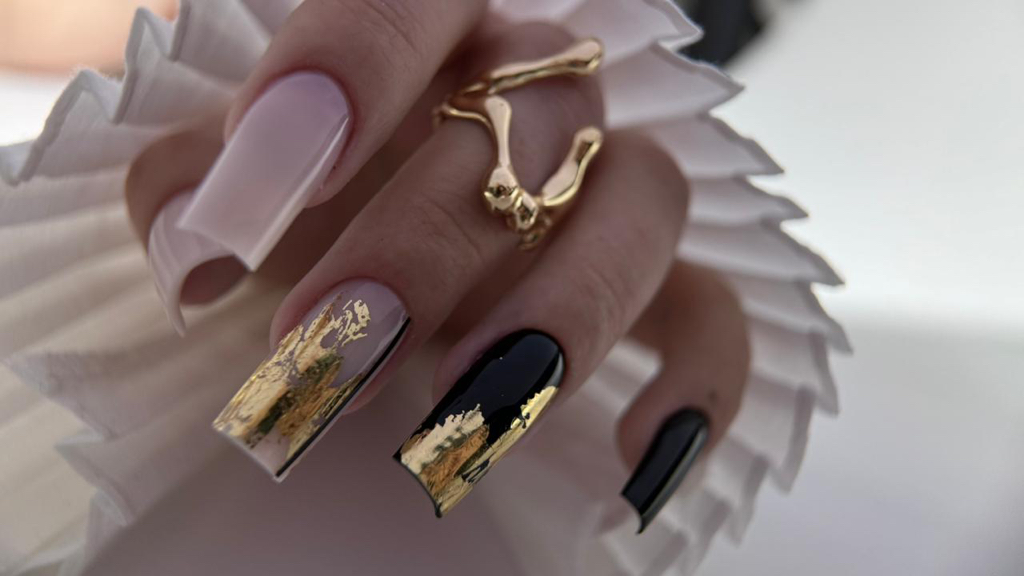 Коррекция ногтей гелем длина более 2 см ( обновление архитектуры и формы ногтей гелем)