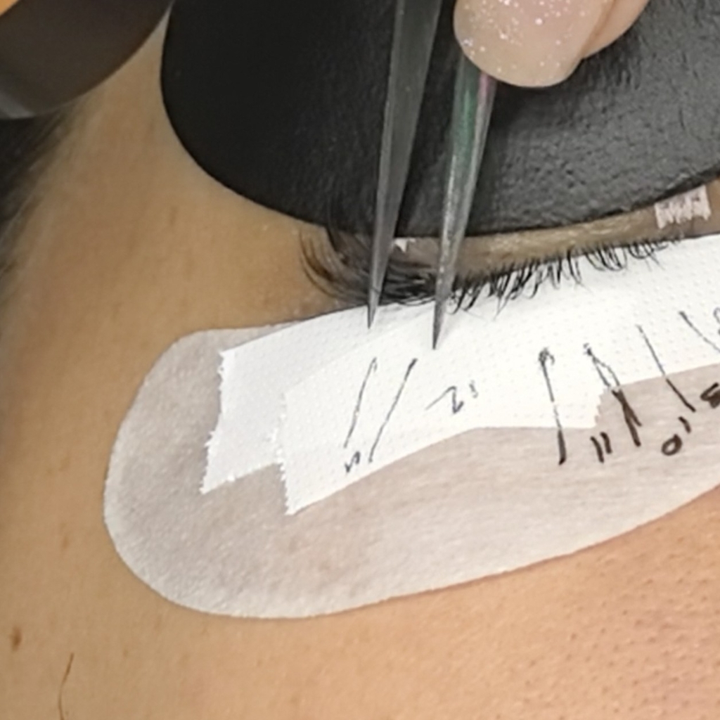 КОРРЕКЦИЯ РЕСНИЦ