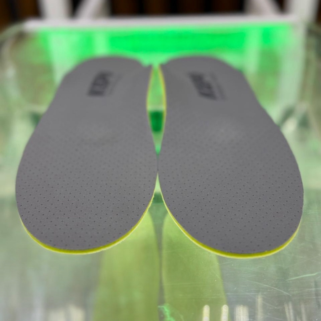 Индивидуальные подологические-ортопедические стельки.