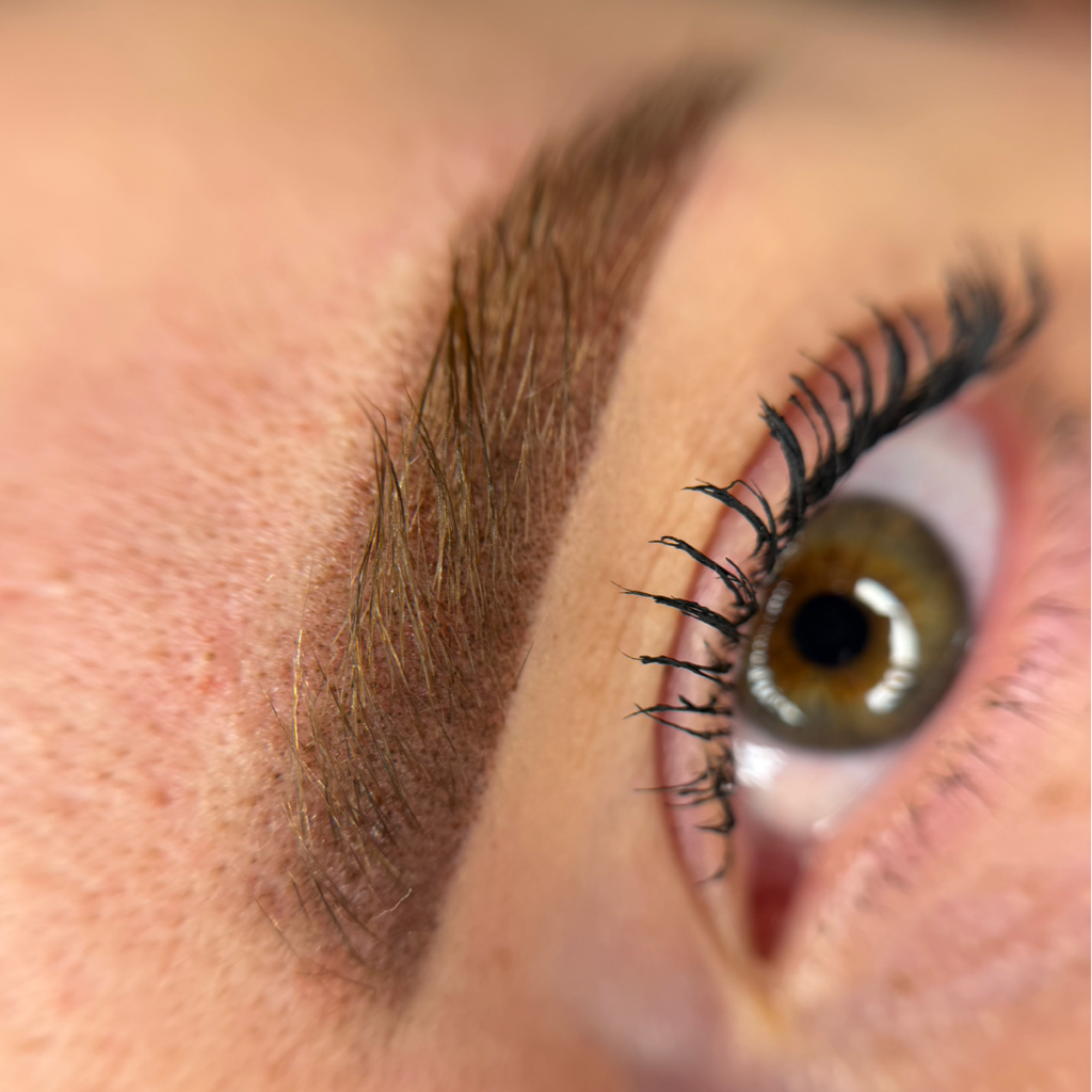 Коррекция перманента бровей (через месяц после первичной процедуры)