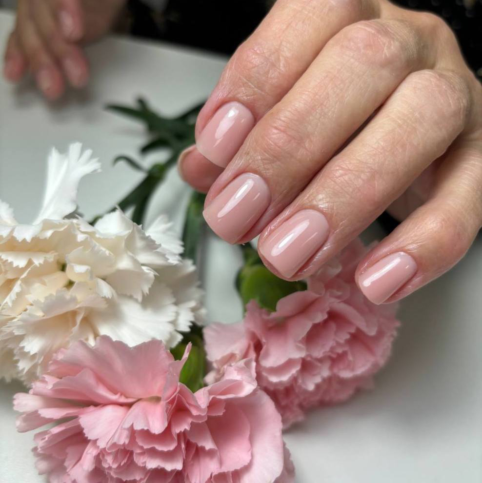 Маникюр и покрытием гелем камуфляж. С МАЯ ПОВЫШЕНИЕ ЦЕН