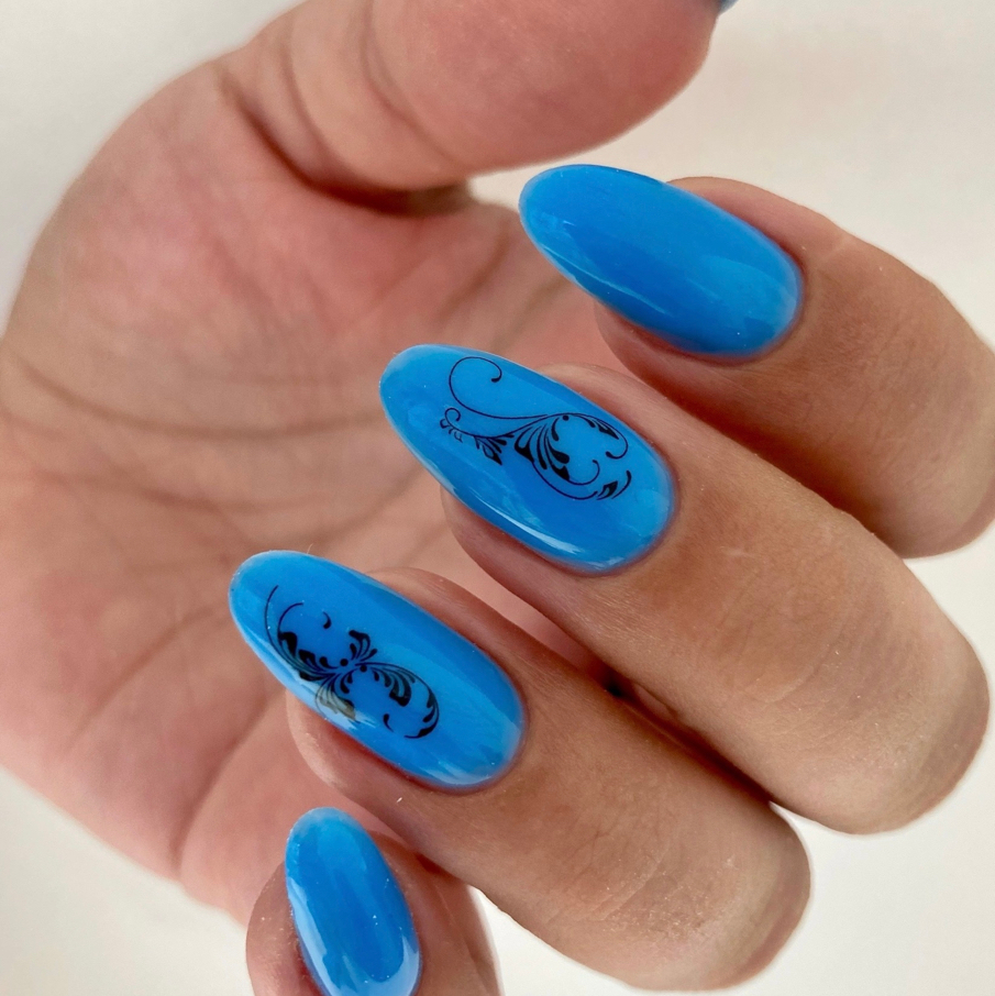 Маникюр с покрытием