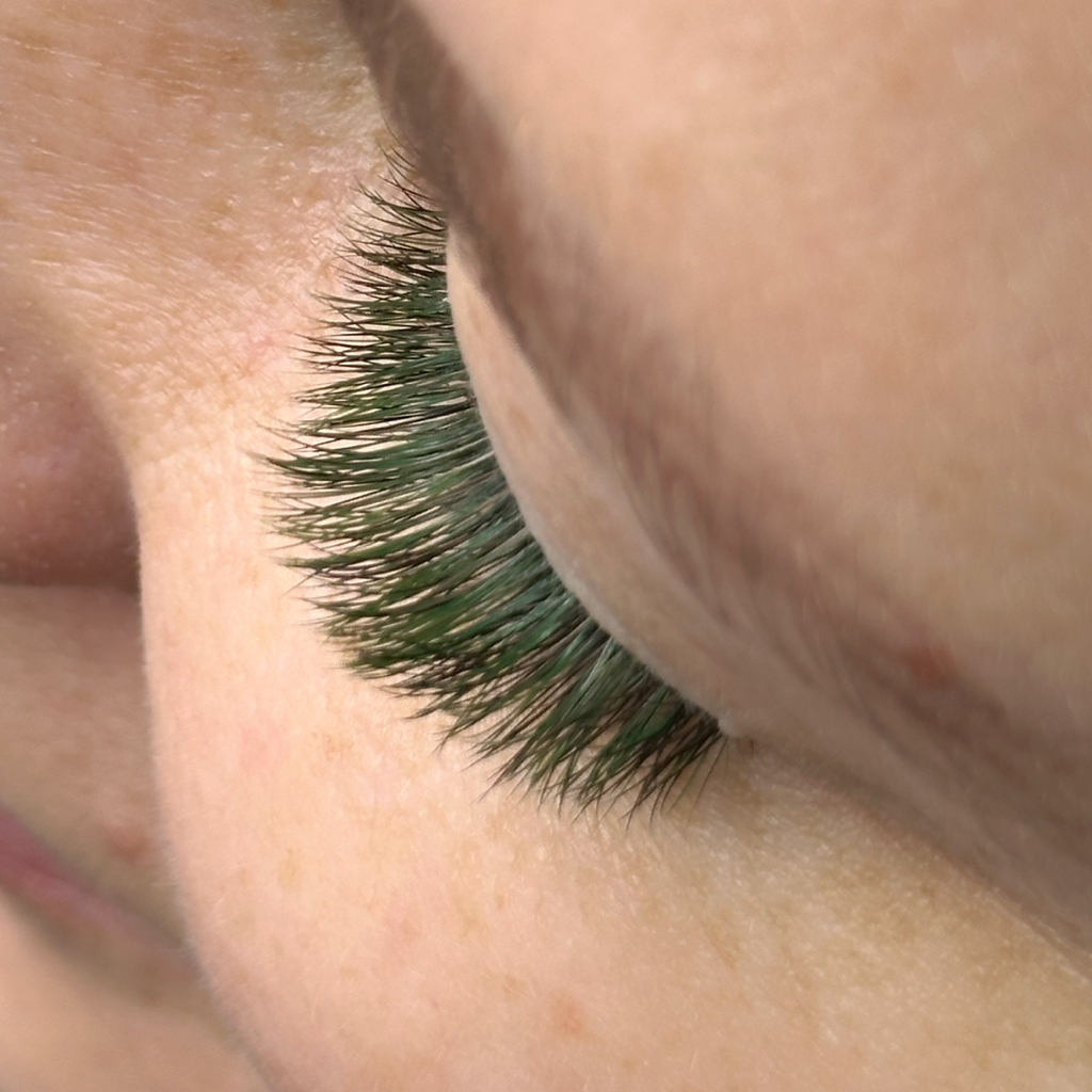 Цветные ресницы