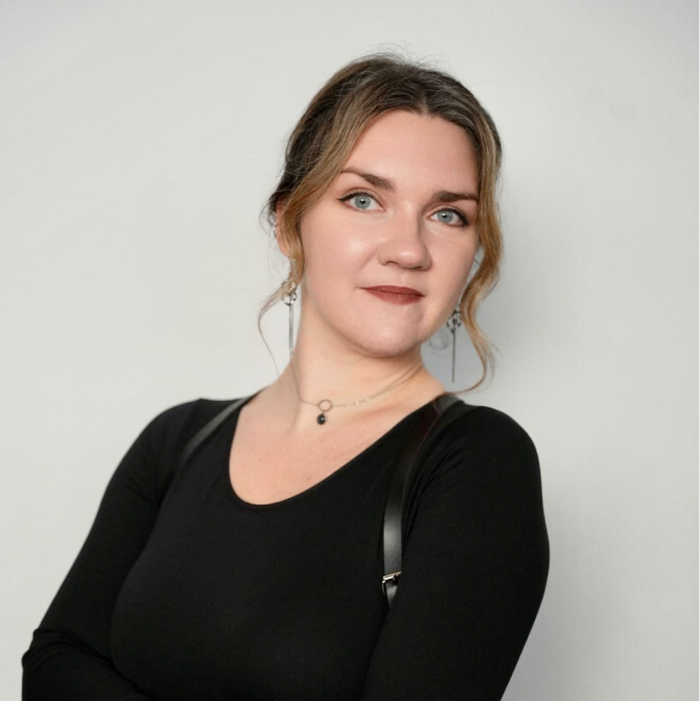 Анастасия (опыт 2 года)