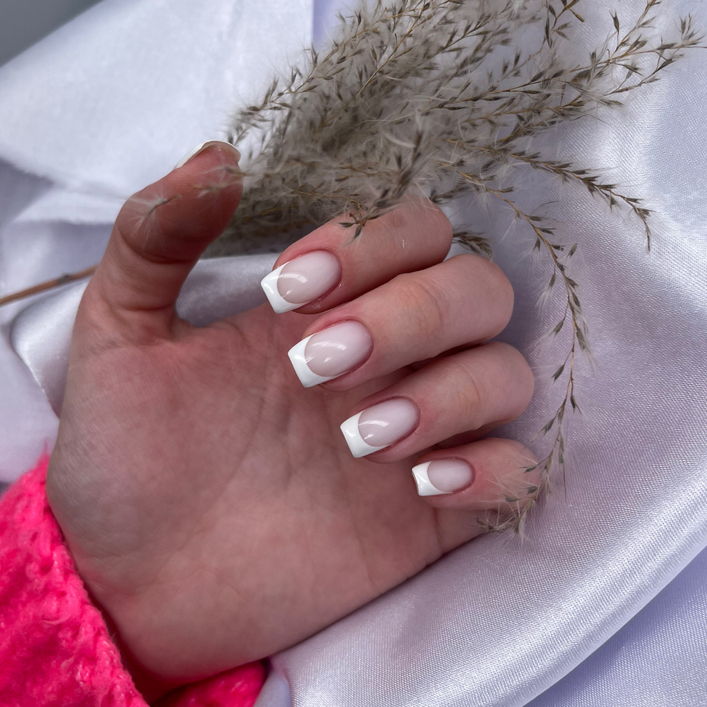 Аппаратный маникюр +френч