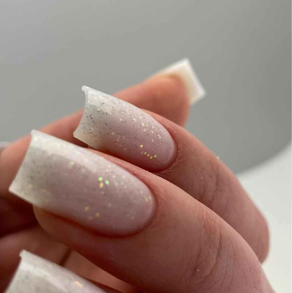 Снятие. Маникюр с покрытием. Укрепление гелем.