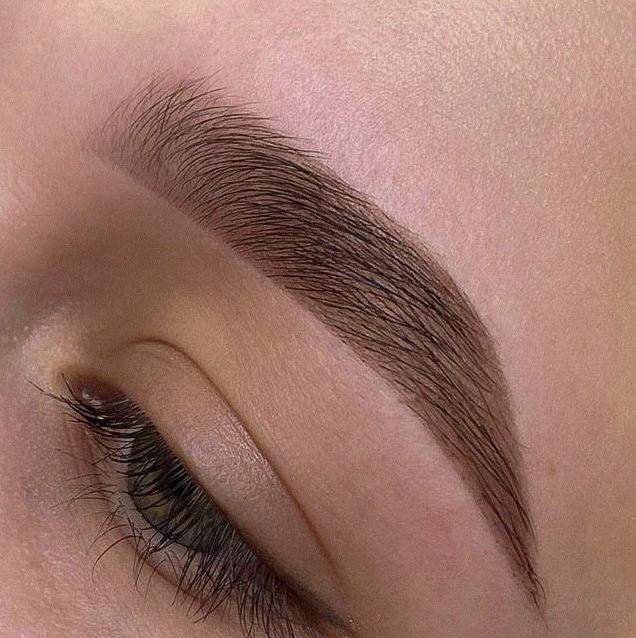 Акция! Окрашивание бровей за 1 ₽