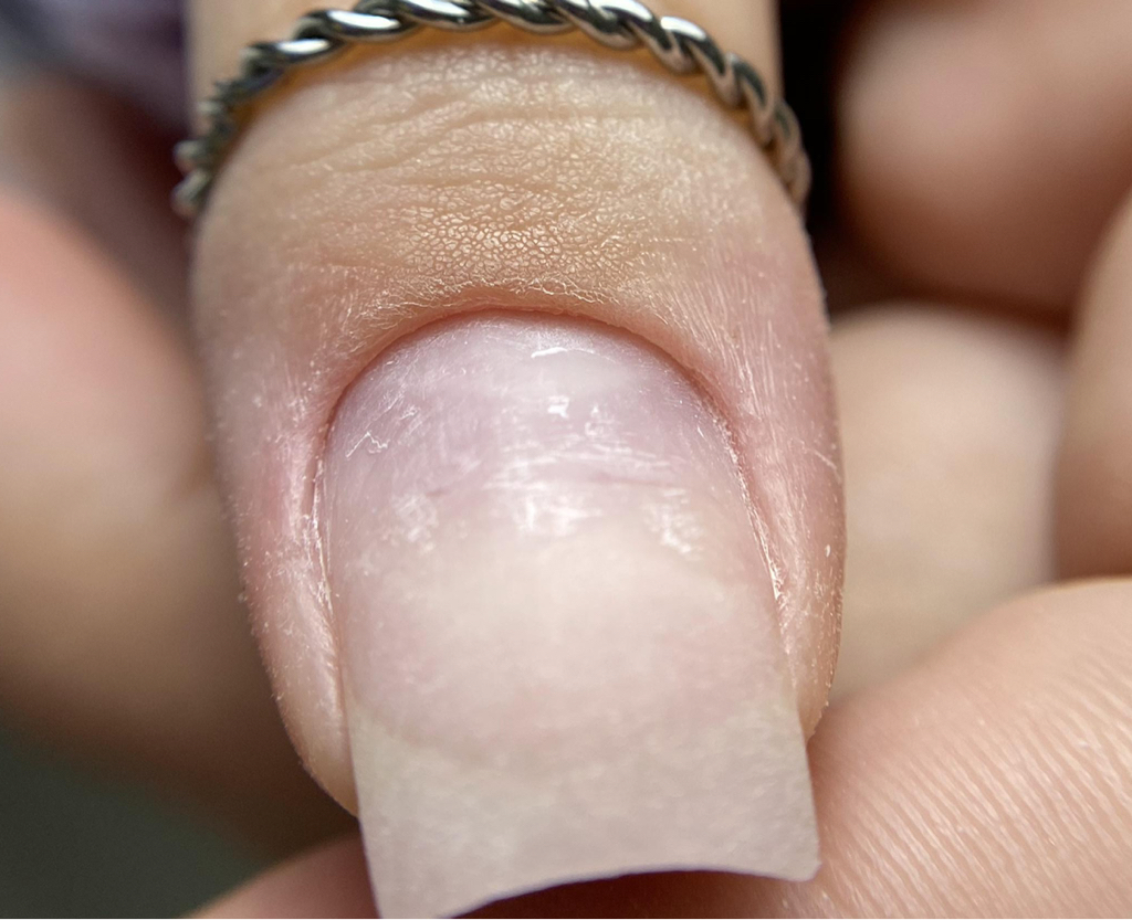 Снятие гель-лака