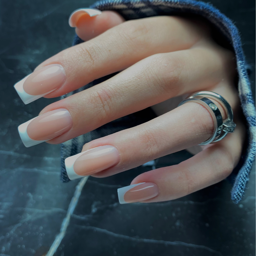 Маникюр с покрытием гель-лак + укрепление