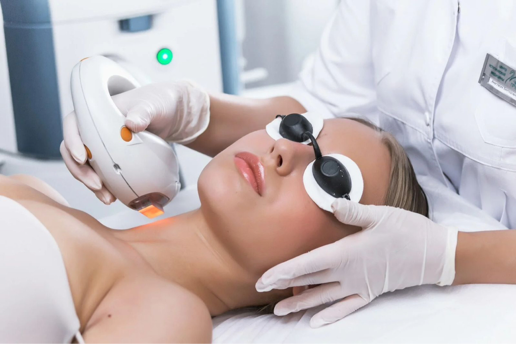 Фототерапия Lumenis M22    Шея