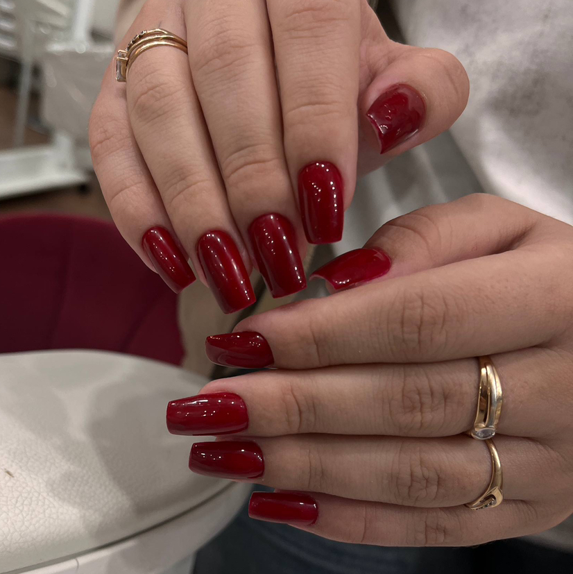 Коррекция нарощенных ногтей