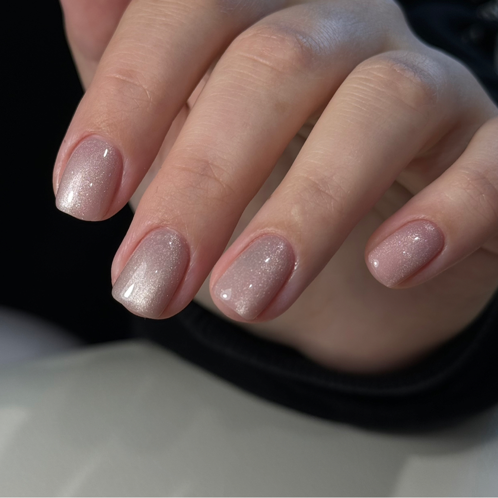 Маникюр с покрытием гель-лак (коррекция)