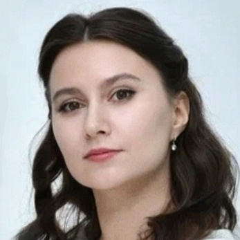 Б. Ксения