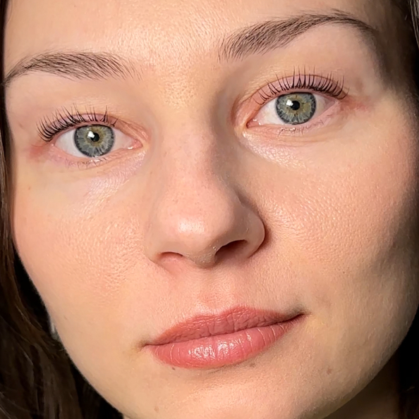 Ламинирование ресниц + окрашивание + уход