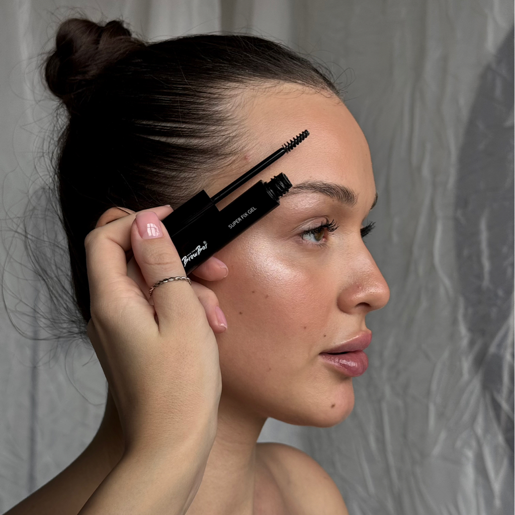 SET: коррекция + окрашивание бровей