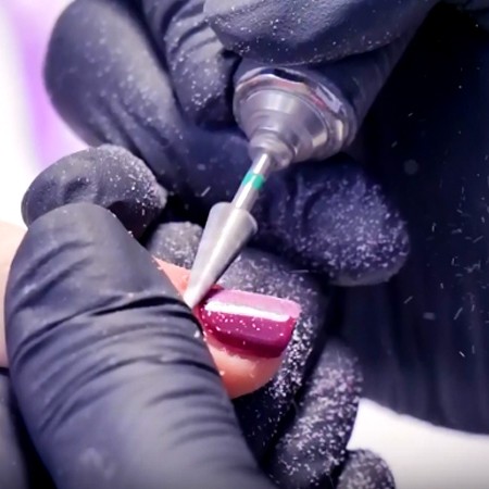 Снятие гель-лака