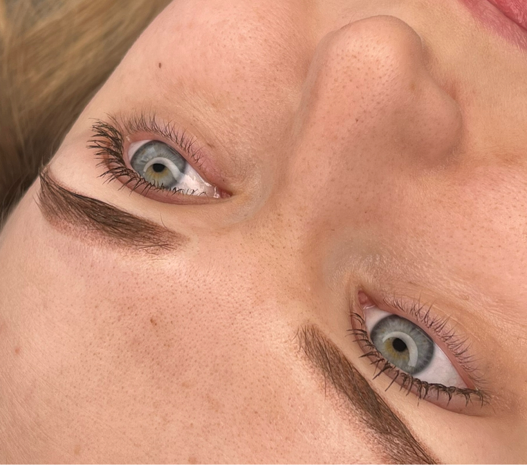 Рефреш бровей/губ