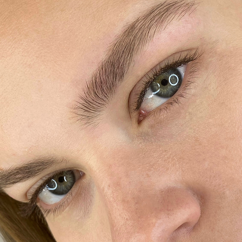 Наращивание ресниц 1D