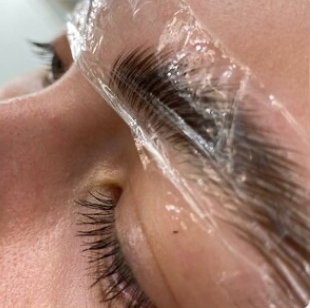 Долговременная укладка бровей + уход