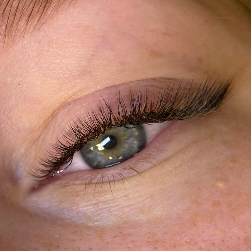 Наращивание ресниц 1.5D