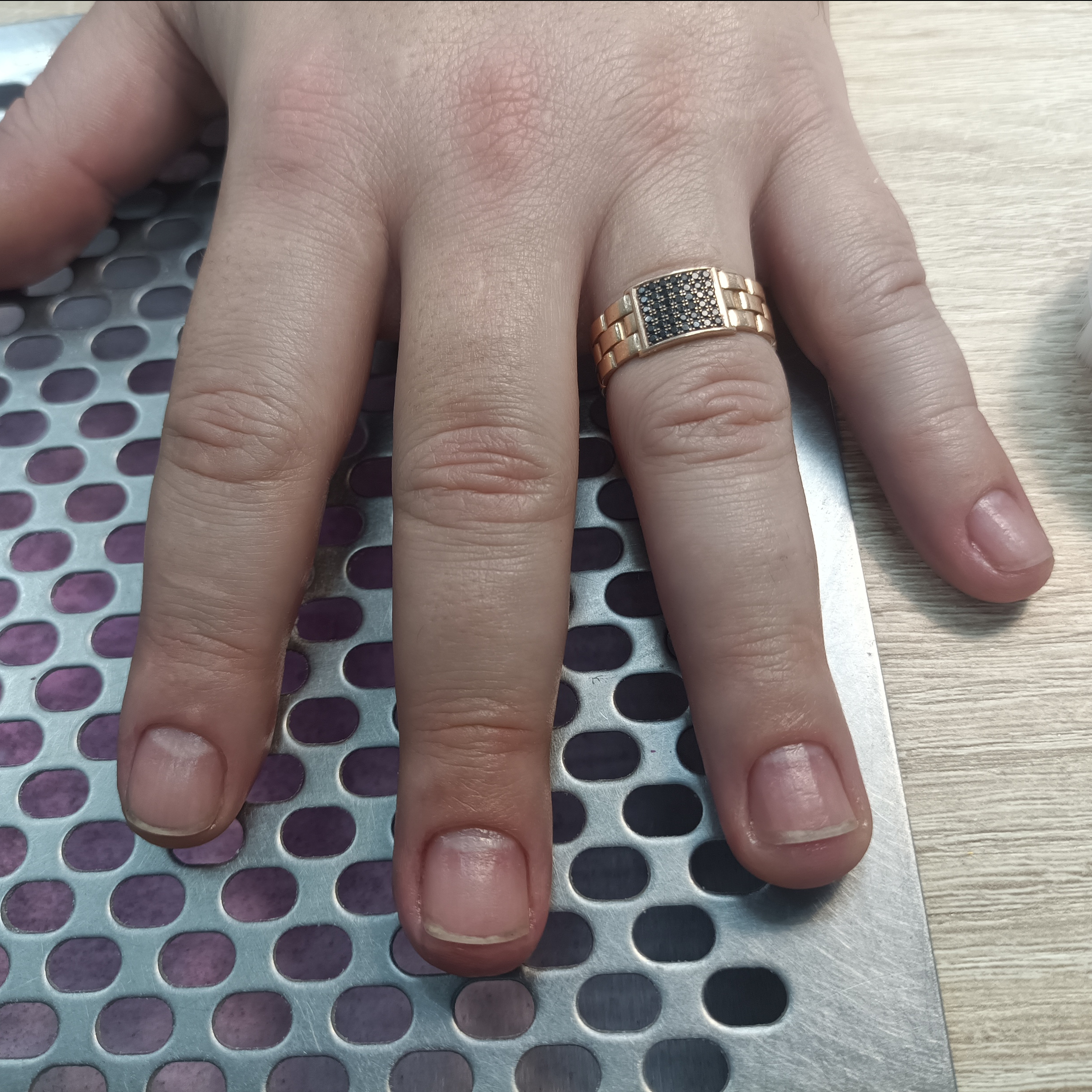 Маникюр мужской