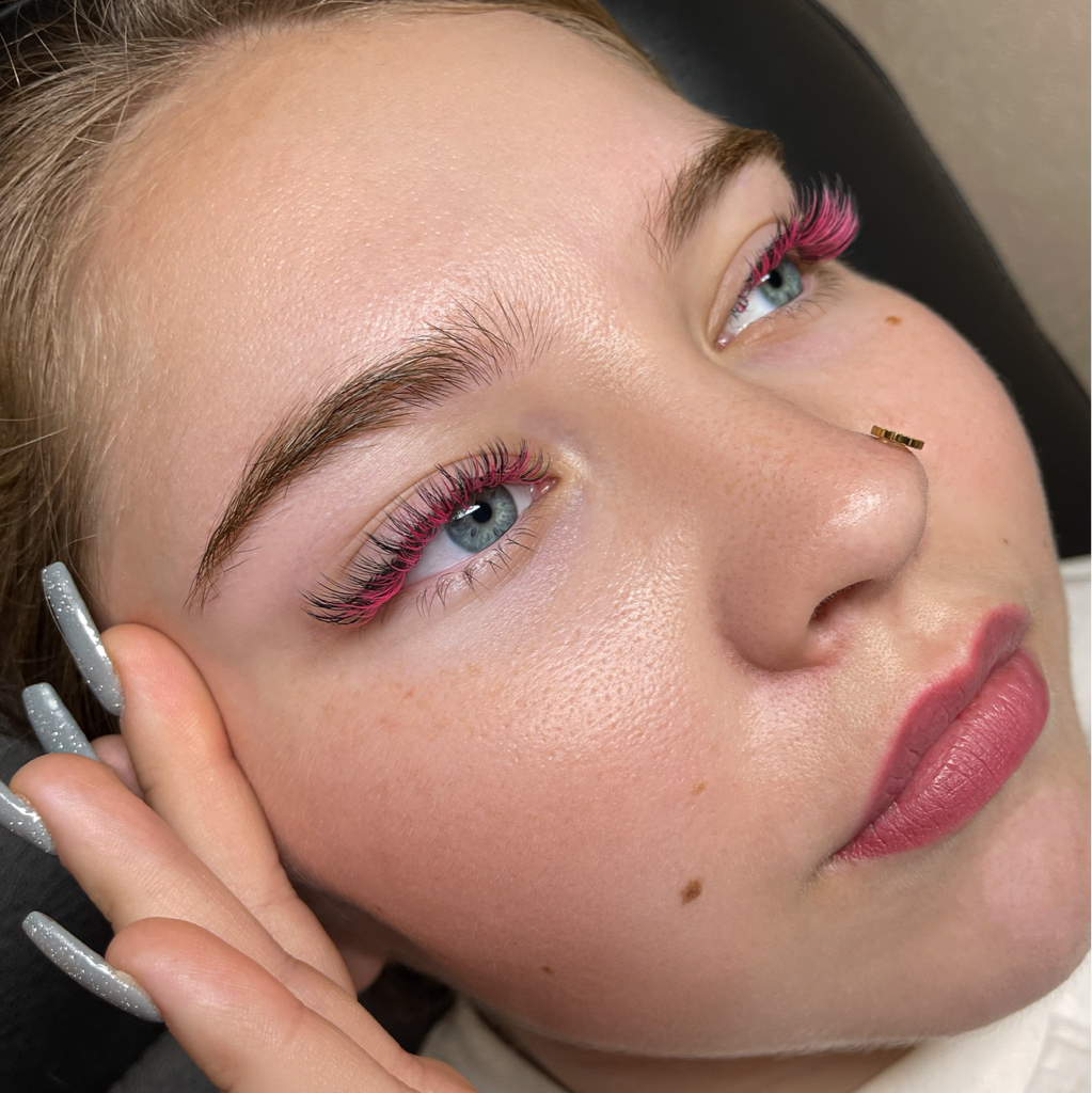 Наращивание ресниц 2D