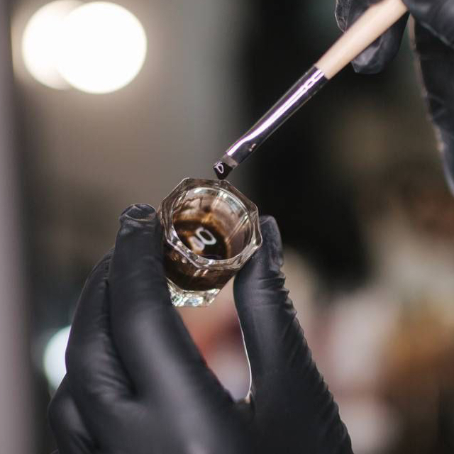 Ламинирование бровей