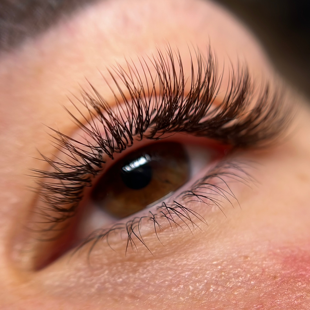 led Наращивание ресниц 1,5д