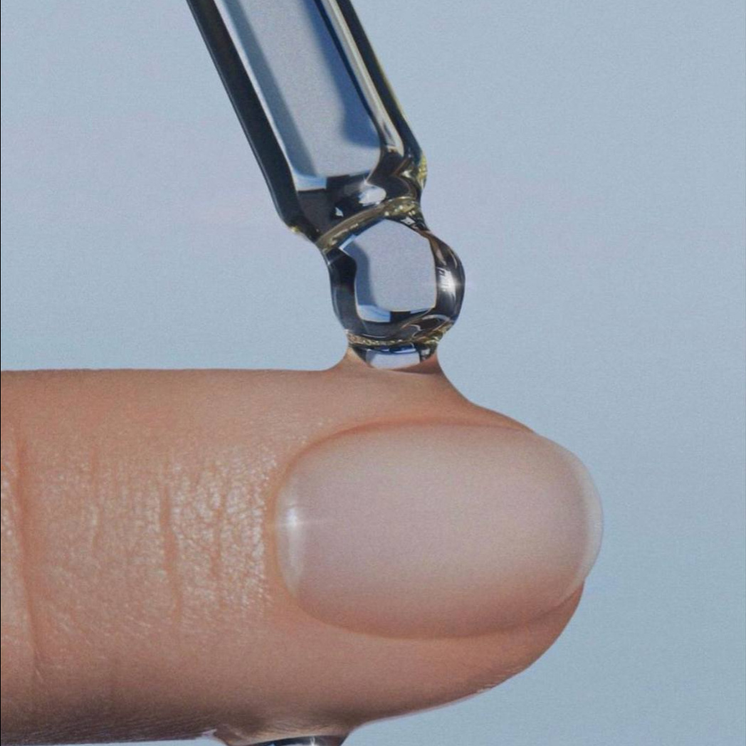 Маникюр с уходом LondonTown и покрытием P.Shine