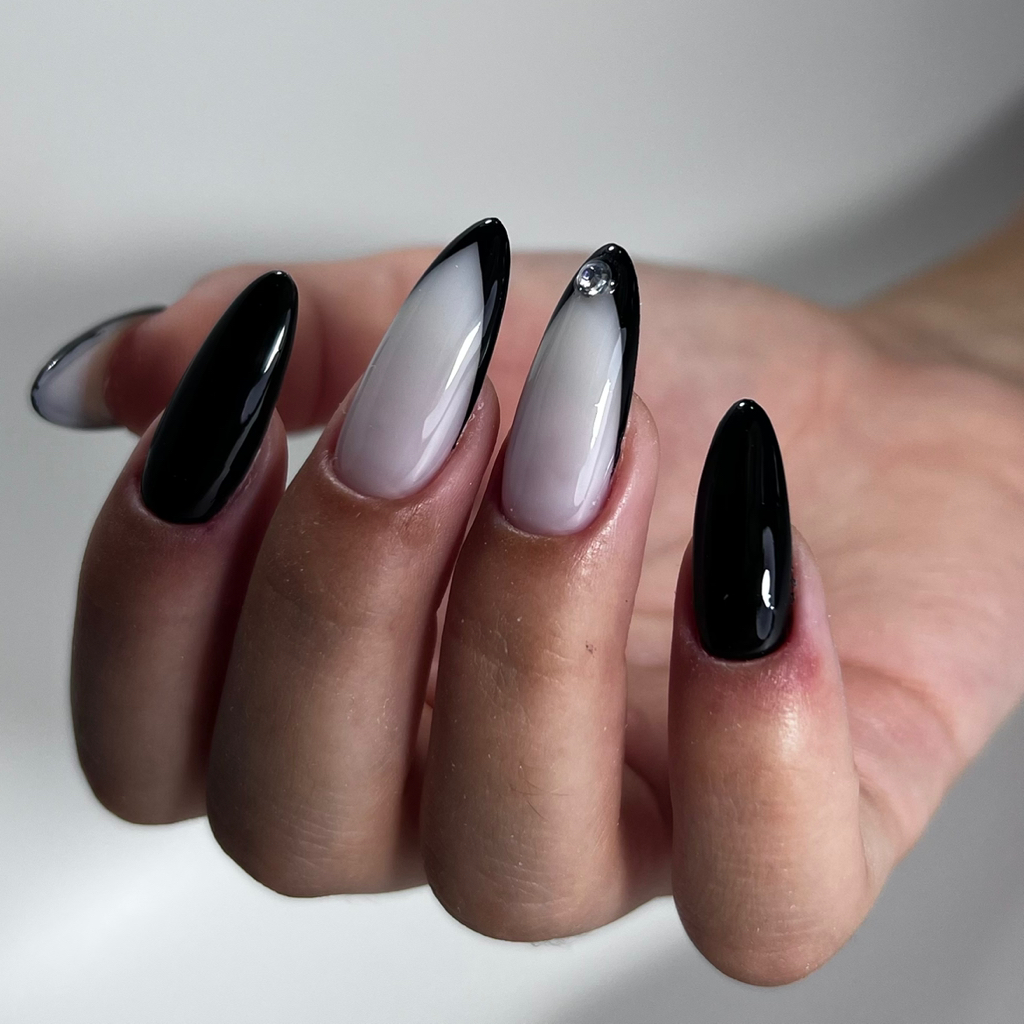 Наращивание ногтей + дизайн