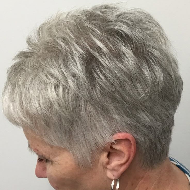 Стрижка/Понедельник -день бабушек