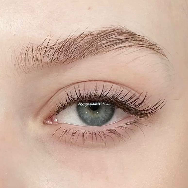 Классическое наращивание ресниц