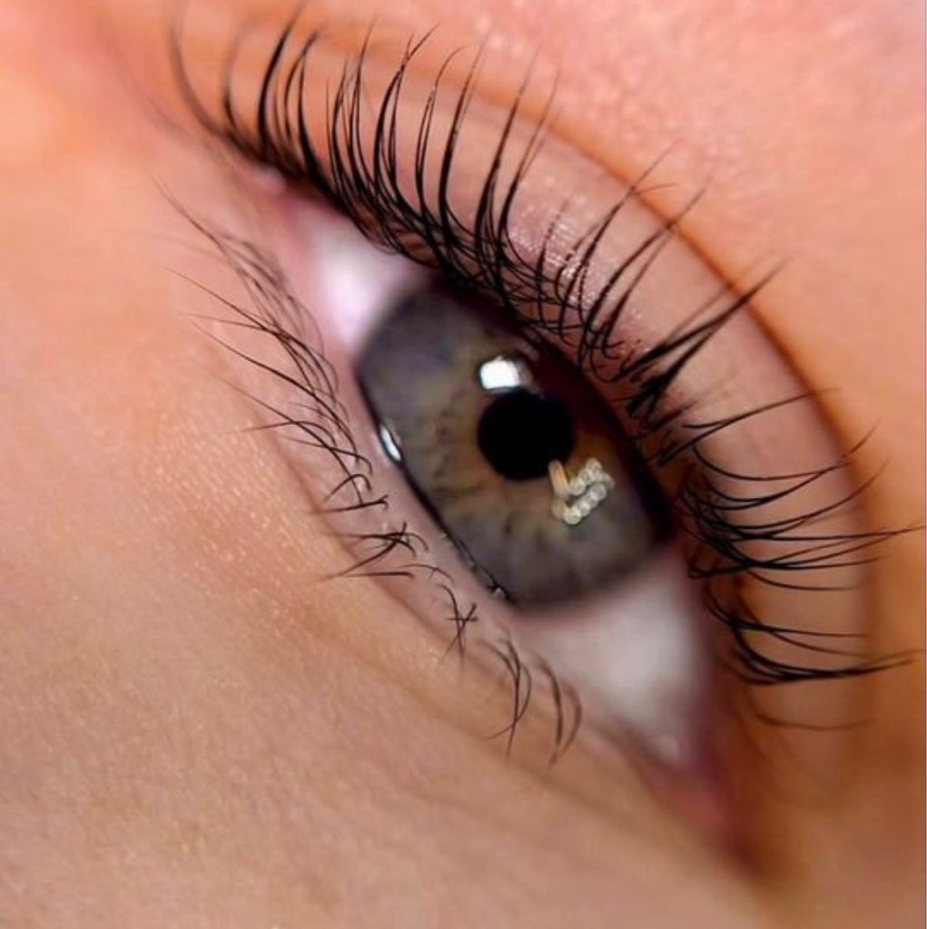 Нанопластика ресниц