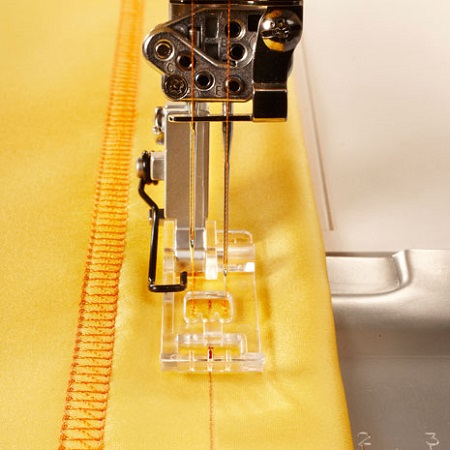 Подшить низ,  трикотаж футболка