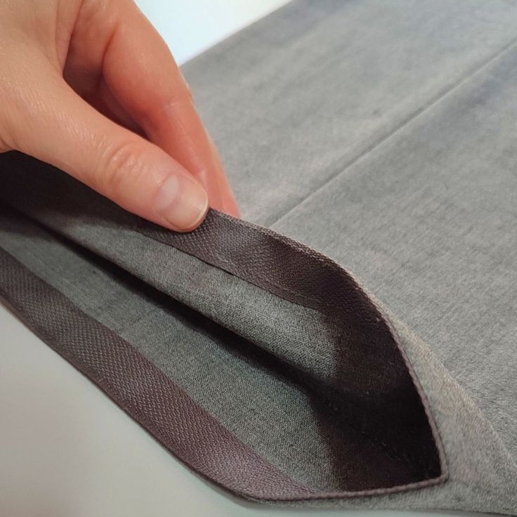 Подшить низ, брюки  с тесьмой