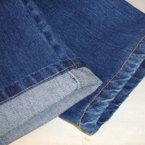 Подшить низ, джинсы  под строчку