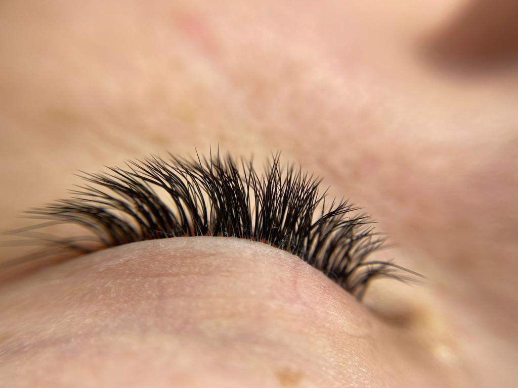 Наращивание ресниц 2D