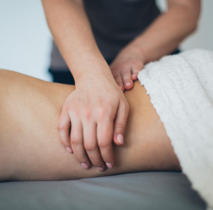 Общий классический массаж (Спина, шейно-воротниковая зона, руки, ноги, живот, грудная клетка)