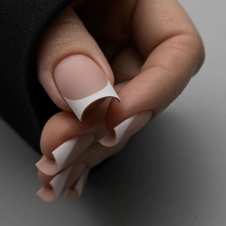 Коррекция ногтей