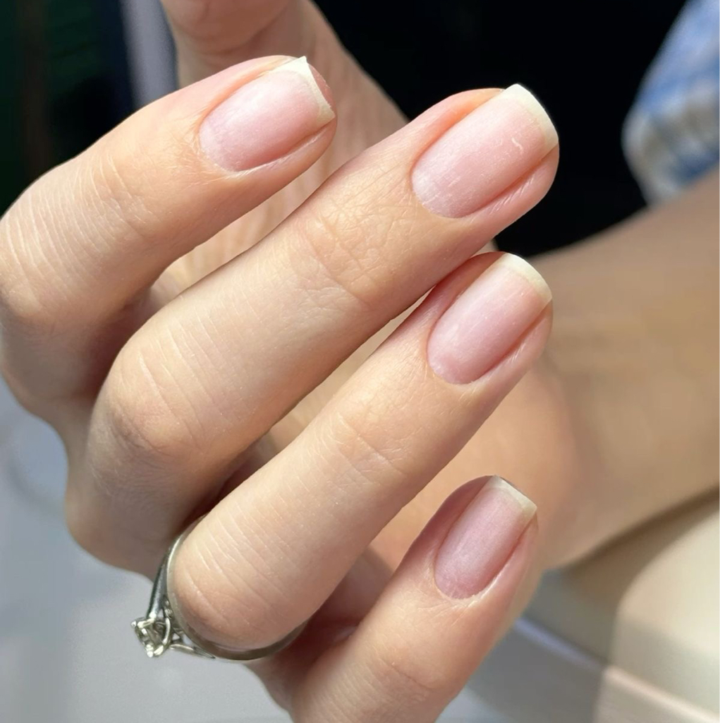 Маникюр комбинированный