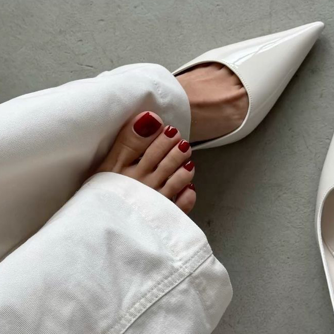 Педикюр женский+ снятие гель-лака + стойкое покрытие /покрытие гель-лак